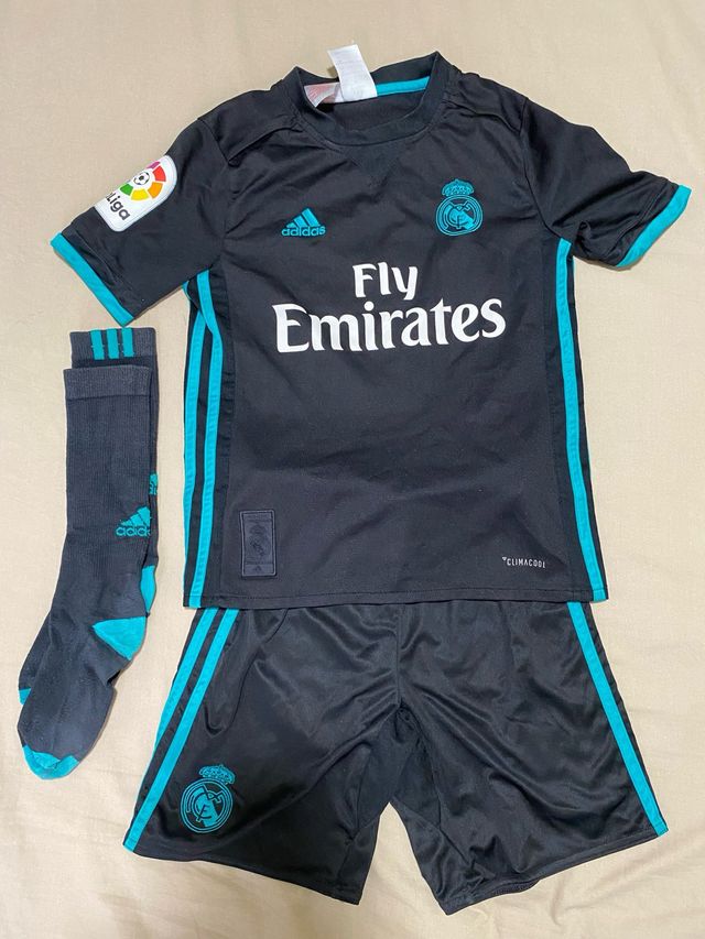 Equipación Real Madrid niño 9 años