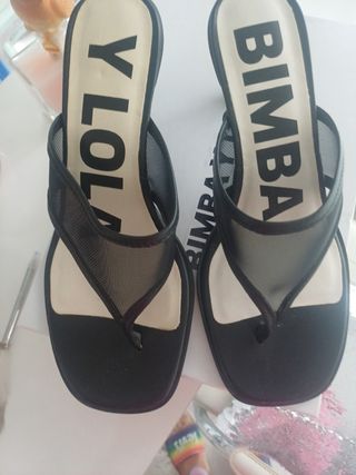 Sandalias Bimba y Lola Negras Talla 38
