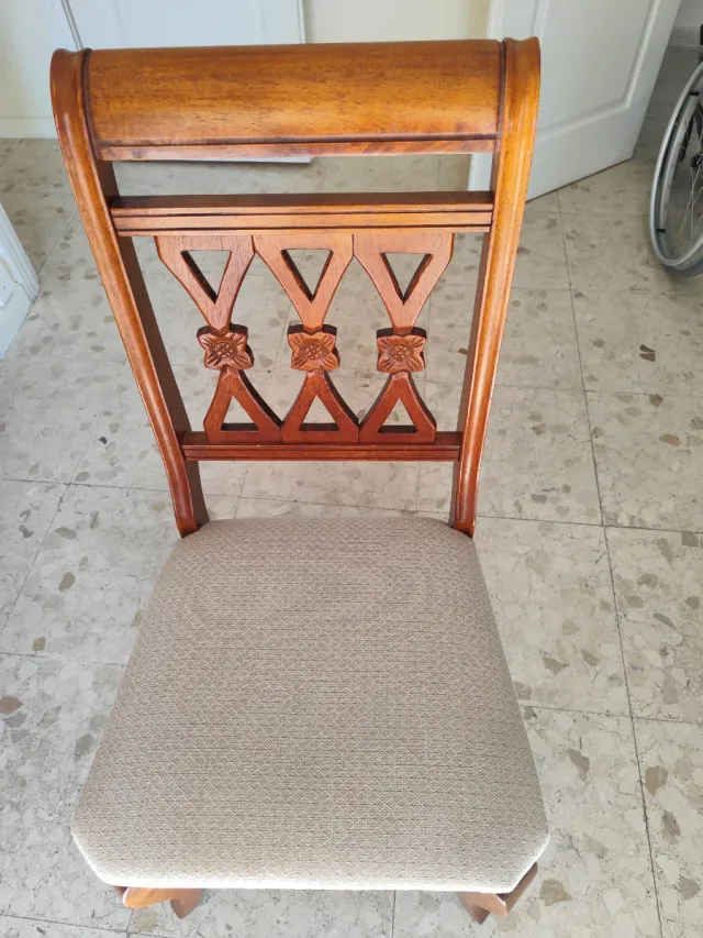 Conjunto comedor madera y tela