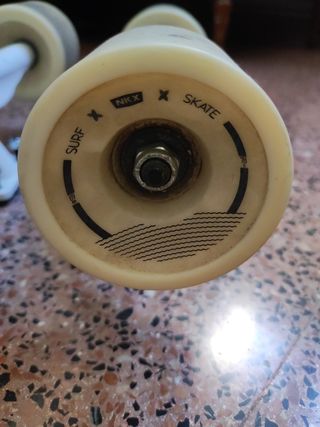 Ejes y ruedas surf skate Carver 69mm