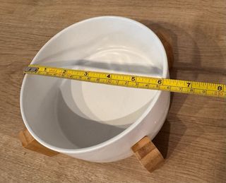 Ciotola per cani in ceramica con supporto