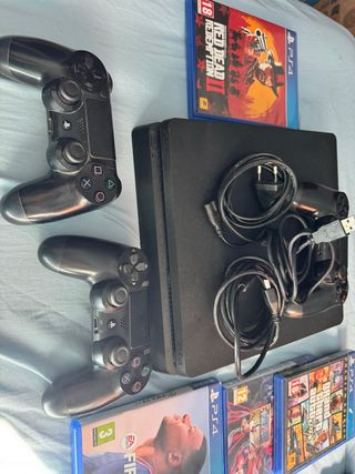 PS4 (PlayStation 4) Negra + 3 Juegos