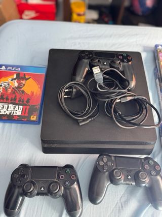 PS4 (PlayStation 4) Negra + 3 Juegos