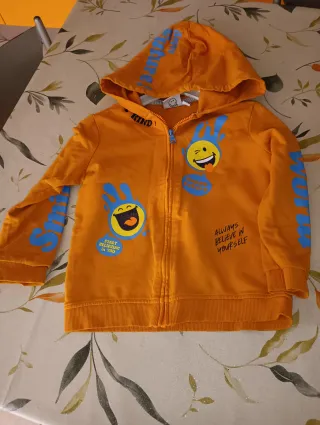 Felpa Arancione con Zip e Stampe