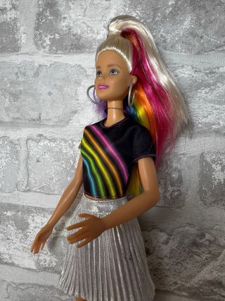 Barbie pelo arcoíris