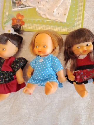 Lote Muñecas Barriguitas y Vestido