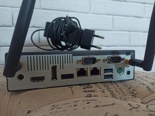 Mini PC Shuttle i5 Wi-Fi Negro buen estado