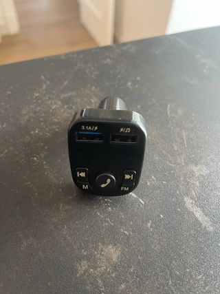 Transmisor FM Bluetooth Coche Negro