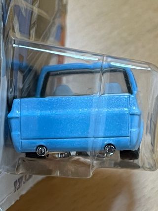 Hot Wheels '83 Chevy Silverado