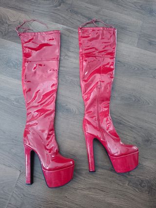 Botas charol altas tacón plataforma