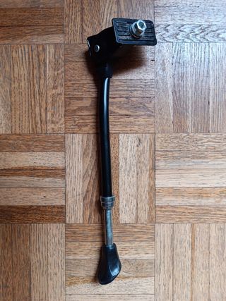 Caballete Btwin 300 precio original 7.99€