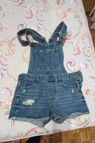 Mini Peto vaquero  Bershka S