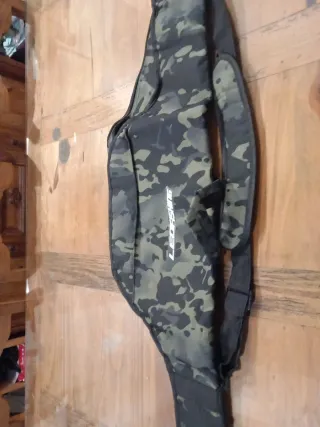 Funda para caña de pesca camuflaje