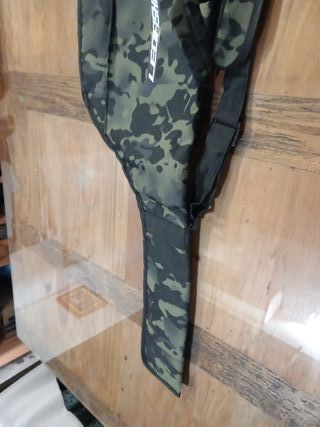 Funda para caña de pesca camuflaje