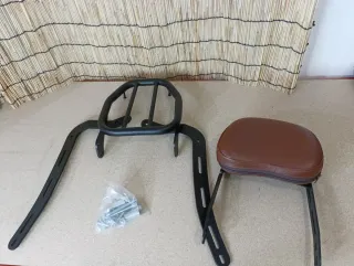 Respaldo y maletero para moto