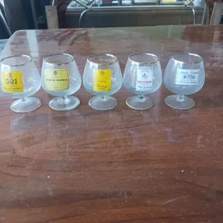 Tazze di brandy antiche