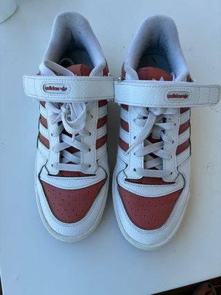 Adidas Forum Low Blancas y Rojas