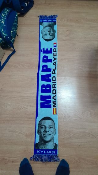Bufanda Real Madrid Mbappé