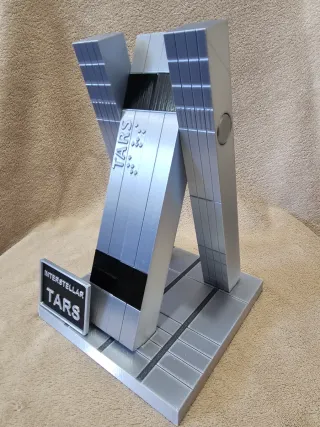 ROBOT TARS DE LA PELICULA INTERSTELLAR