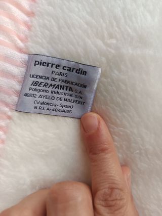 Manta Pierre Cardin cuna oso ABC