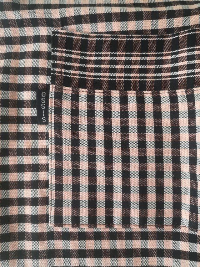 Delantal y pañuelo cuadros castañada