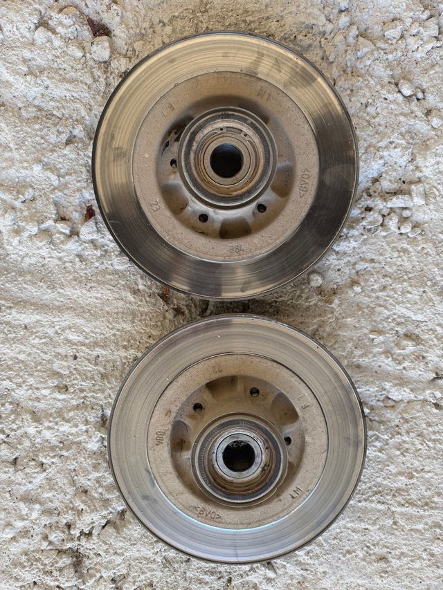 Discos con rodamiento traseros renault mango