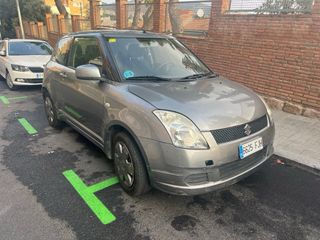SUZUKI SWIFT  99.400km