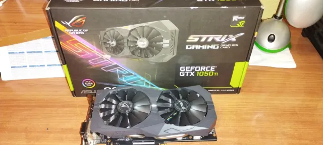 Gráfica Asus ROG Strix GTX 1050 Ti 4GB