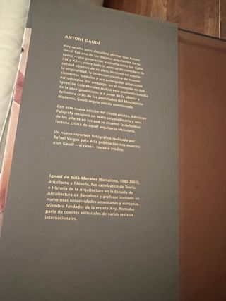 Antoni Gaudí (Arquitectura) (Spanish Edition)