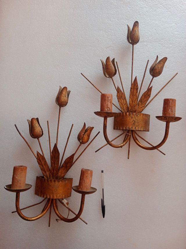 Pareja apliques dorados flores vintage retro