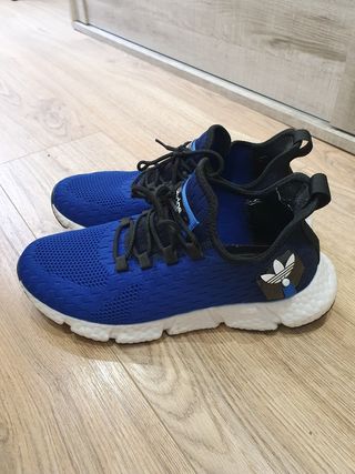 Zapatillas Adidas Negras y Azules