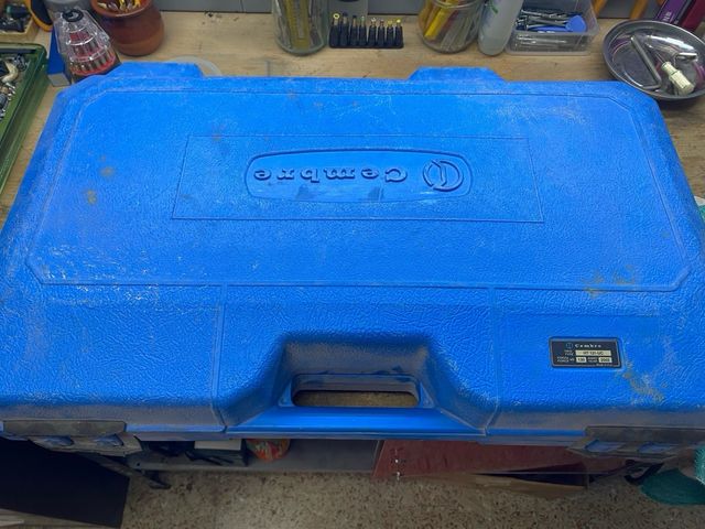 Cembre HT131-UC Herramienta Prensado Hidráulico