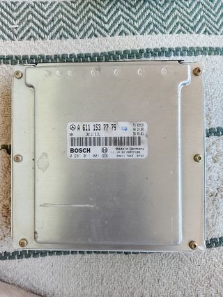 Centralita Motor BOSCH A 611 153 77 79