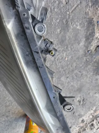 Faro Renault Scenic 2006