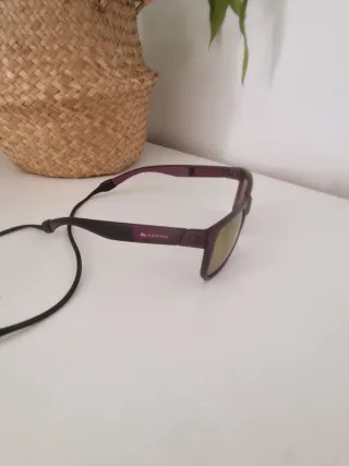 Gafas de sol Quechua moradas y negras