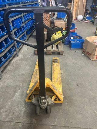 Transpaleta manual Mercafix 2.500 kg