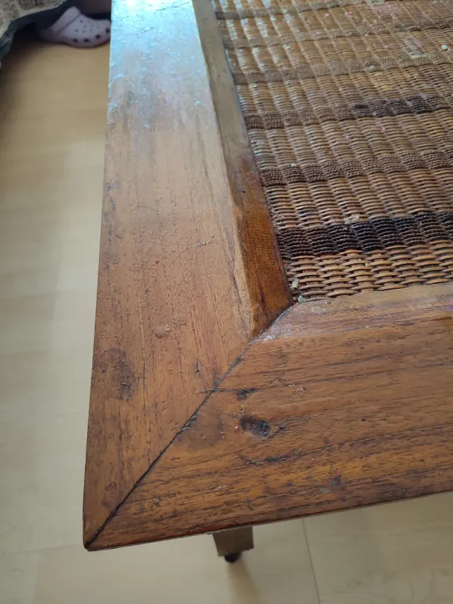 Mesa de centro vintage ratán y cuerda
