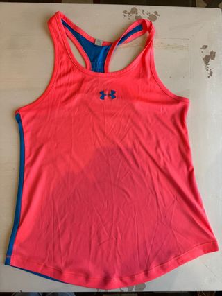 Camiseta deportiva Under Armour mujer rojo y azul