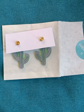 Pendientes" Vinuesa". Sin usar.