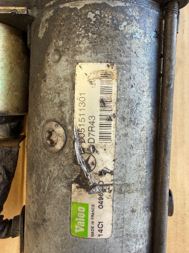 Motor de arranque Valeo D7R43 mercedes w203 220d