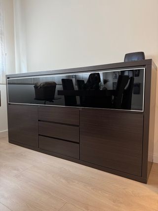 Aparador buffet comedor madera y cristal