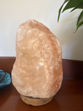 Lámpara de sal rosa natural