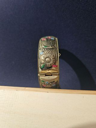 Bracciale vintage dorato floreale