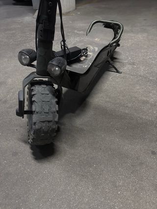Patinete Cecotec Bongo Mountain