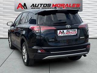 Toyota RAV4 ADVANCE 2.2D