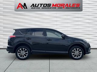 Toyota RAV4 ADVANCE 2.2D