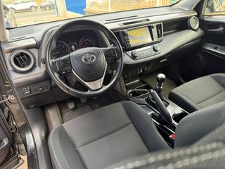 Toyota RAV4 ADVANCE 2.2D