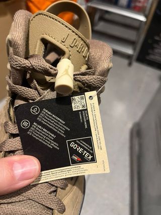 Nike Air Jordan 6 Retro Gore-Tex Talla 39