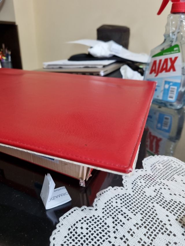 Sottomano in ecopelle rosso