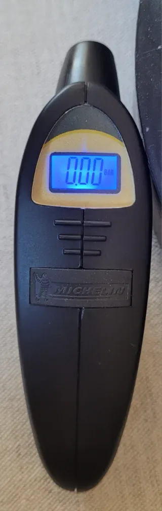 Medidor Presión Neumáticos Digital Michelin